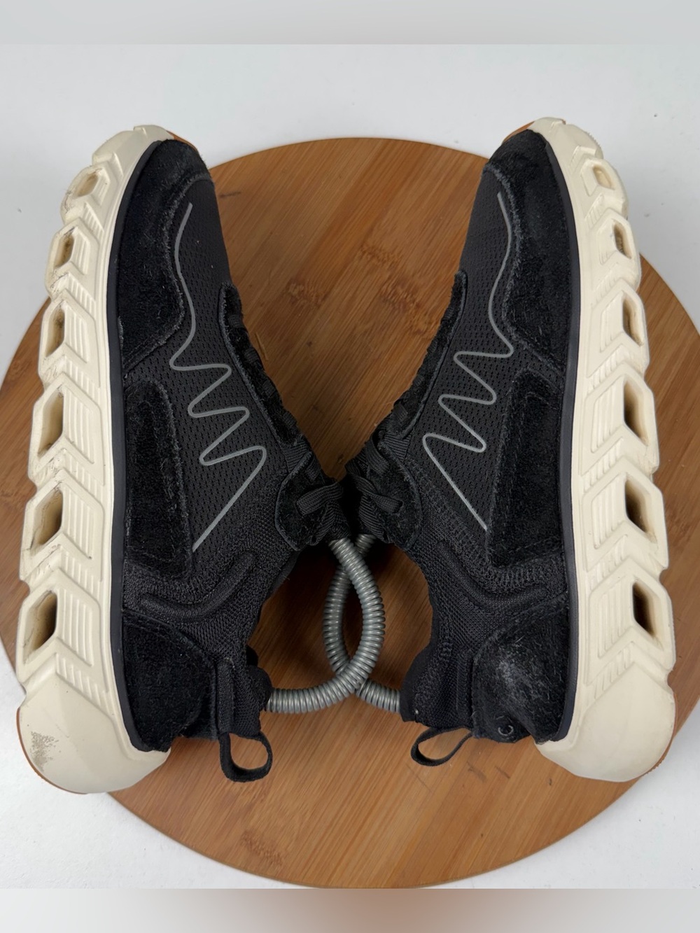 Vionic Women’s Nimble Sneakers - Picture 6 of 9
